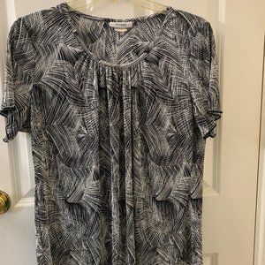 Dress Barn 2x top